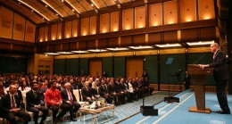 ERDOĞAN,“GENÇLİK DÖNEMİNDE YAPILAN HİÇBİR ŞEY BOŞA GİTMEZ, MEYVELERİNİ MUTLAKA TOPLARSINIZ”