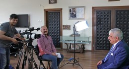 ÖZTÜRK “ÖRTÜLEN TARİH: TURGUT ÖZAL” BELGESELİNDE..