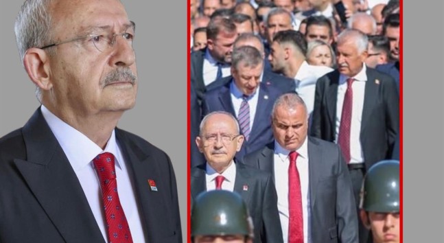 ADANA  CHP  HEYETİ ANITKABİRDE