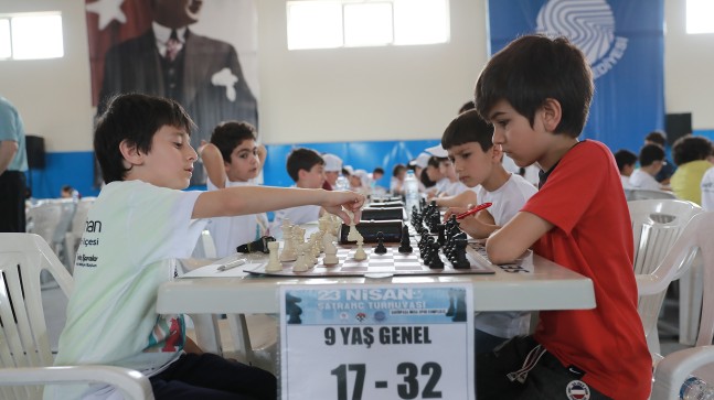 Şakirpaşa’da 600 Kişilik Satranç Turnuvası
