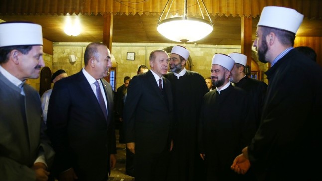 Cumhurbaşkanı Erdoğan, Belgrad’da Tarihî Kalemeydan ile Bayraklı Camisini Ziyaret Etti