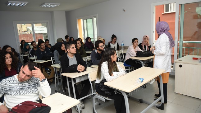 1500 Öğrenciye Ücretsiz Üniversiteye Hazırlık Kursu