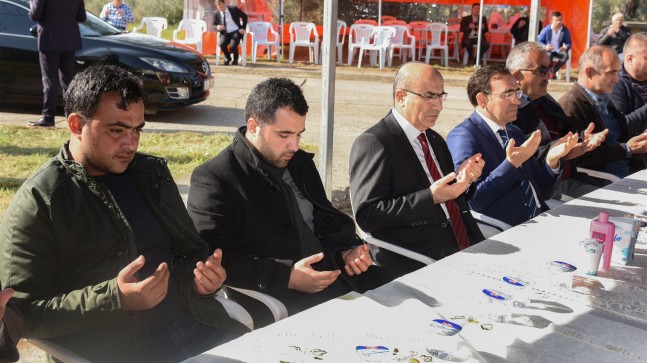 Vali Demirtaş’tan Pakyürek Ailesine Taziye Ziyareti