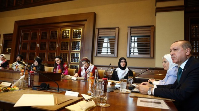 Cumhurbaşkanı Erdoğan, Vicdan Konvoyu temsilcilerini kabul etti
