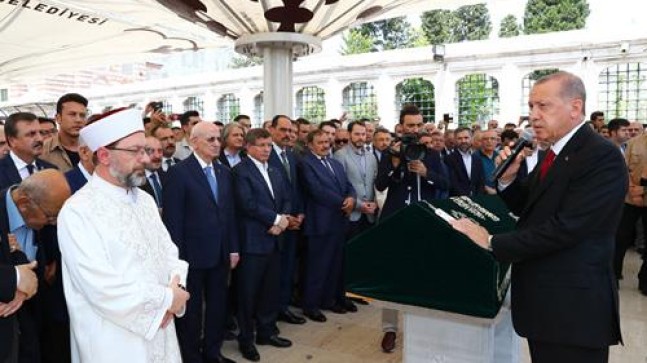 Erdoğan,  “2019 yılını  Fuat Sezgin İslam Bilim Tarihi Yılı olarak ilan edeceğiz,