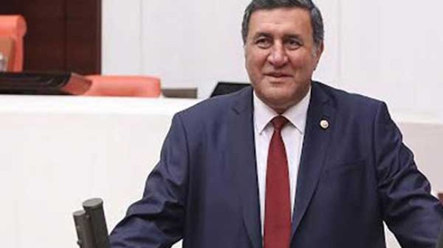 GÜRER: BU SESE KULAK VERİN…