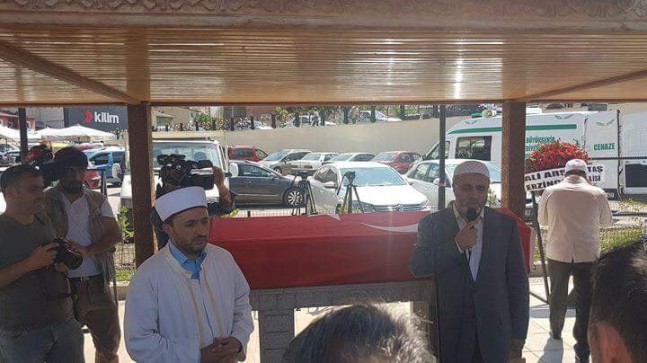 HAC PROGRAMINI  YARIDA KESTİ