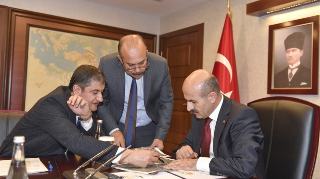 NİSAN’DA ADANA’DA ULUSLARARASI PORTAKAL ÇİÇEĞİ KARNAVALI’NIN HAZIRLIKLARI