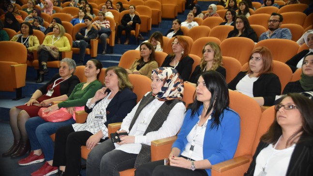 HEMŞİRELER EĞİTİMDE