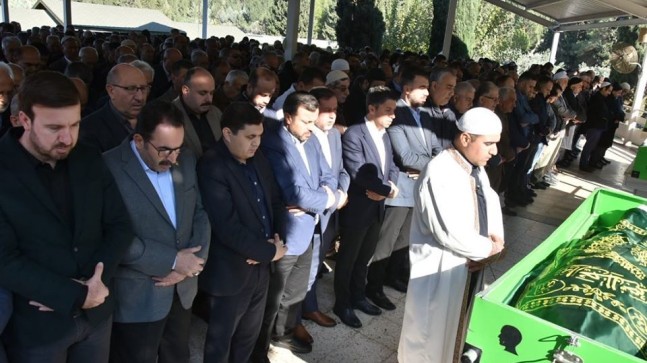 AKTAŞ HOCA EBEDİ YOLCULUĞUNA UĞURLANDI