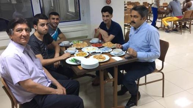 ARIKAN’DAN ÖRNEK DAVRANIŞ.ÖNEMLİ OLAN BULUNDUĞUN GÖREVİ İYİ YAPMAK