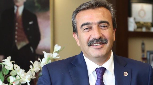 “KONGRE SÜRECİNDE TARAF OLMAYACAĞIM”