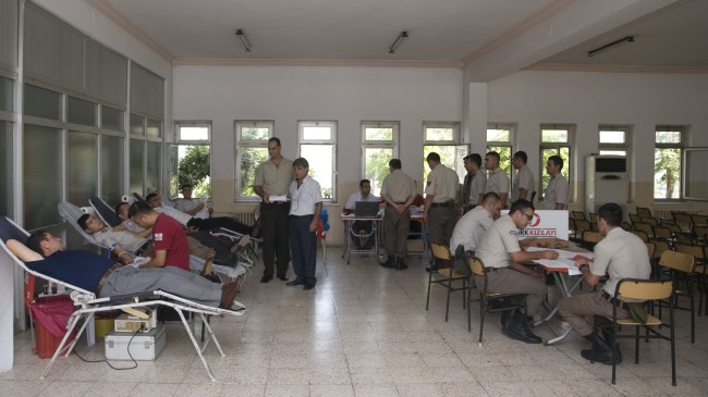 JANDARMADAN KAN BAĞIŞI