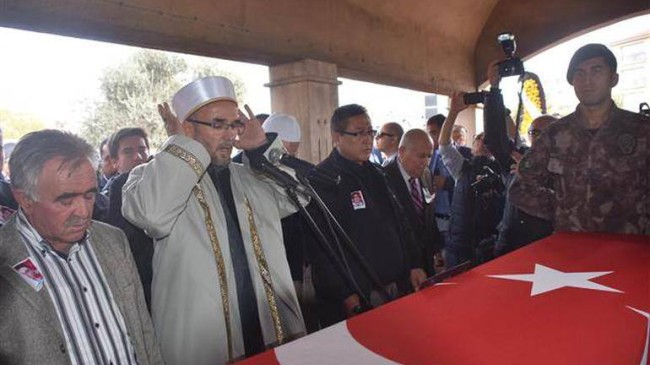 İMAM BABANIN ŞEHİTE SON BAKIŞI VE SON GÖREVİ