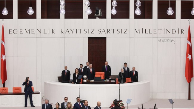 “MECLİSİMİZLE MÜCADELEYİ BİRLİKTE VERECEK, BAŞARIYI BİRLİKTE YAKALAYACAĞIZ”