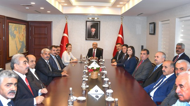 VALİ DEMİRTAŞ’A ZİYARET