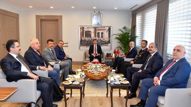 İÇİŞLERİ BAKAN YARDIMCISI İNCE ADANA’DA