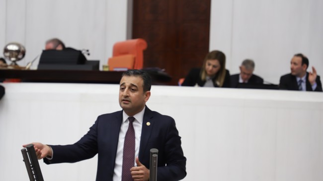 ECZACILARI İŞSİZLİK BEKLİYOR