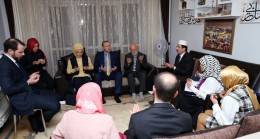 Erdoğan, Şehit Polislerin Ailelerini Ziyaret Etti