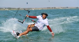 Kiteboard Ustaları Adana’da Heyecan Fırtınası Estirdi