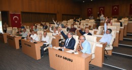 MECLİS ÜYELERİ BAŞKANINA SAHİP ÇIKTI