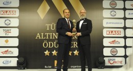 Altın Marka Ödülleri’nde Yılın Büyükşehir Belediye Başkanı Ödülü Hüseyin Sözlü’nün