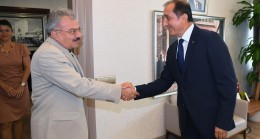 Vali Vekili Aydın, Valilik Personeliyle Bayramlaştı