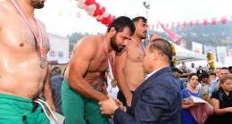 BİR KİLOLUK ALTIN KEMERİ TAKTI 