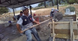 MEZARLIKLARDA ÇALIŞMALARA HIZ VERİLDİ