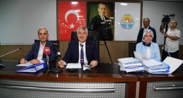 BÜYÜKŞEHİR BELEDİYE MECLİS TOPLANTISINDA BORÇ TARTIŞMASI