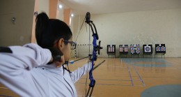 ÖZEL GÜNDE 5 AYRI TURNUVA