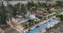 ADANA’DA KAÇAK YAPILAR YIKILIYOR