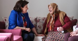 HANIMEFENDİ’DEN ŞEHİT ANNELERİNE ANNELER GÜNÜ ÖNCESİNDE ZİYARET