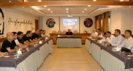 EĞİTİM-BİR-SEN ADANA’DA MUSTAFA SARIGEÇİLİ ADAYLIĞINI AÇIKLADI!