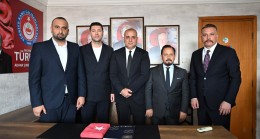 ULUDAĞ “TÜRKAV, KAMU ÇALIŞANLARIMIZIN GÜÇLÜ ÇATISIDIR”