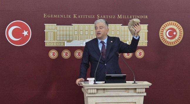 KISACIK : ÇİFTÇİ  ÜRETTİĞİ BİR KİLO BUĞDAY İLE BİR  BARDAK ÇAY İÇEMİYOR