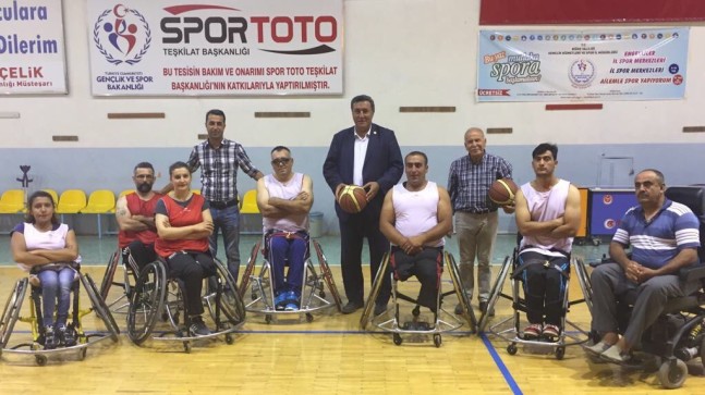 ŞAMPİYON ENGELLİ BASKETBOL TAKIMI SPONSOR BULAMIYOR!