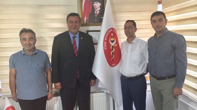 Veteriner Hekimlerin Sorunları Çözülmeli