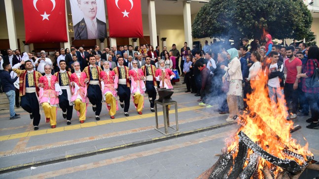 Adana’da Nevruz Coşkusu
