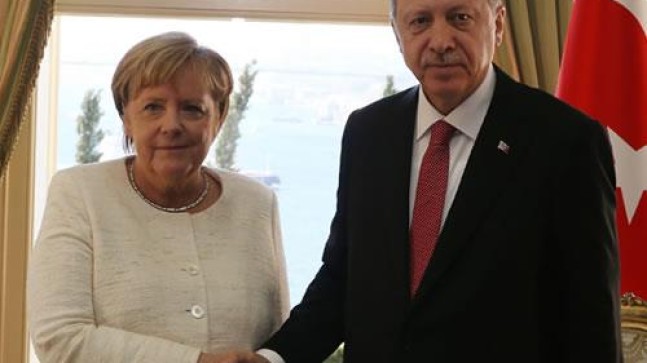Cumhurbaşkanı Erdoğan, Almanya Başbakanı Merkel’i kabul etti