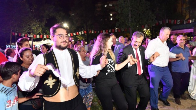 3.GELENEKSEL YÖRE DERNEKLERİ ŞENLİĞİ BAŞLADI