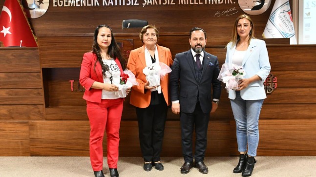 HEM DOKTOR HEM FOTOĞRAF SANATÇISI