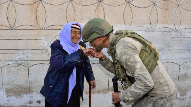 DUYGULANDIRAN FOTOĞRAF
