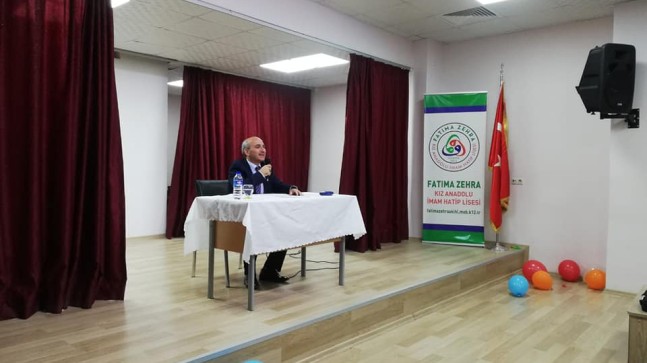 ERDEM ,”GENÇ İHL’LİLERLE SOHBET MUHTEŞEMDİ”