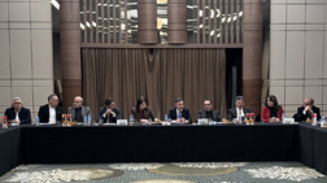 AK PARTİ ADANA İL BAŞKANLIĞI YÖNETİM TOPLANTISINI ANKARA’DA YAPTI