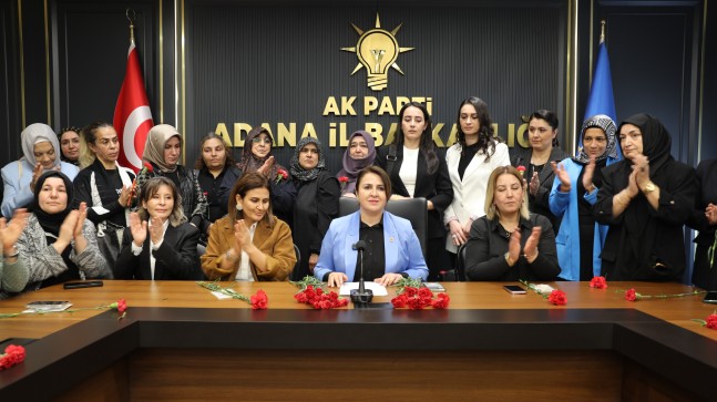 BAŞKAN SÖYLEMEZ. “EMEK VEREN, ALIN TERİ DÖKEN, , ÜRETEN TÜM KADINLARIN GÜNÜ KUTLU  OLSUN”