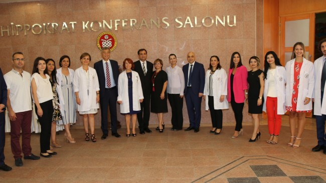 Çukurova Üniversitesi Eczacılık Fakültesi’nde Beyaz Önlük Heyecanı…