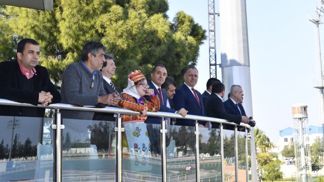 TÜRKİYE JOKEY KULÜBÜ TARAFINDAN VALİ KUPASI KOŞUSU