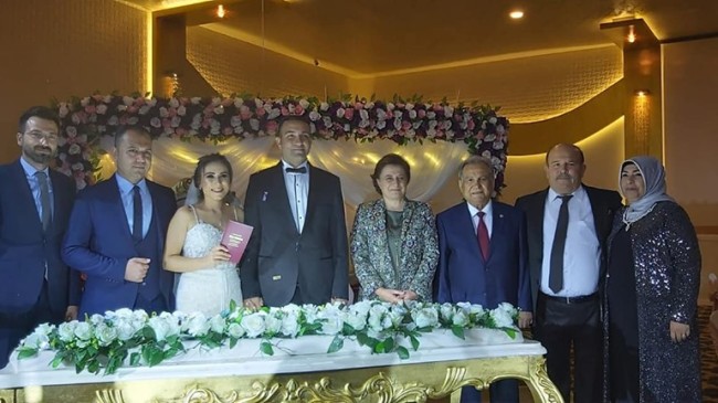 ASLI ALP İZMİR’DEN ADANA’DA ÇALIK’LARIN GELİNİ OLDU