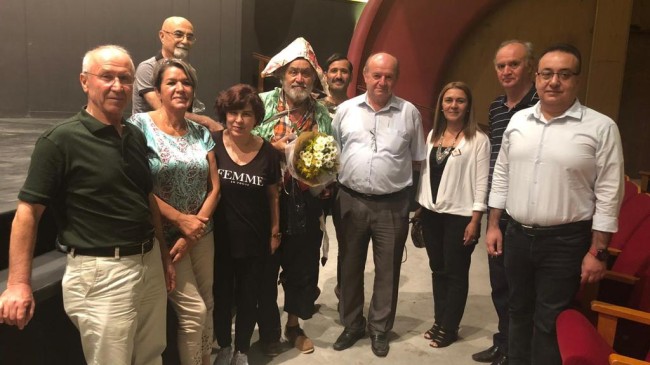UYUŞTURUCUYA KARŞI  TİYATROLU MÜCADELE